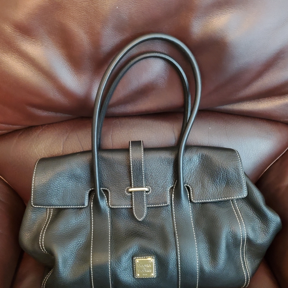Dooney & Bourke 006